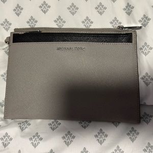 MK wristlet